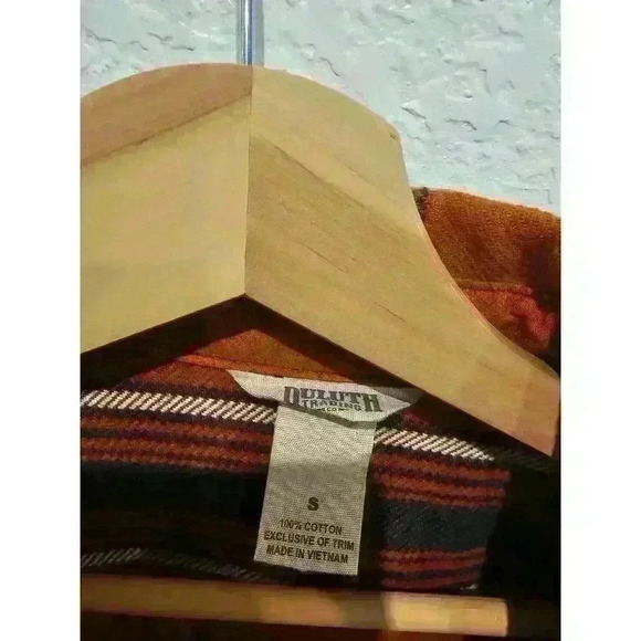 Duluth Men cotton cost. Sz Small - Picture 2 of 3